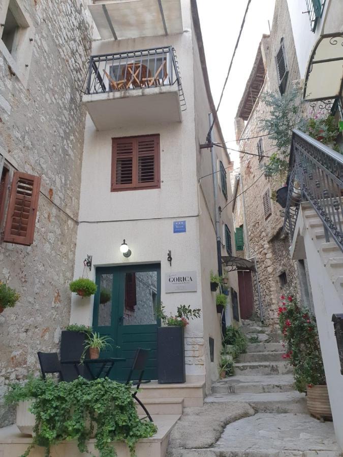 Small studio apartment Gorica Šibenik Esterno foto